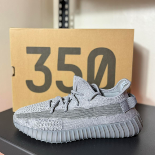 Boost 350 V2  Steel Grey” sneakers IF3219