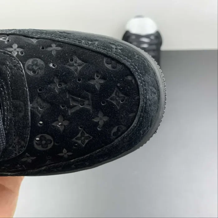 Air Force 1 L-V Low Black MS 0232