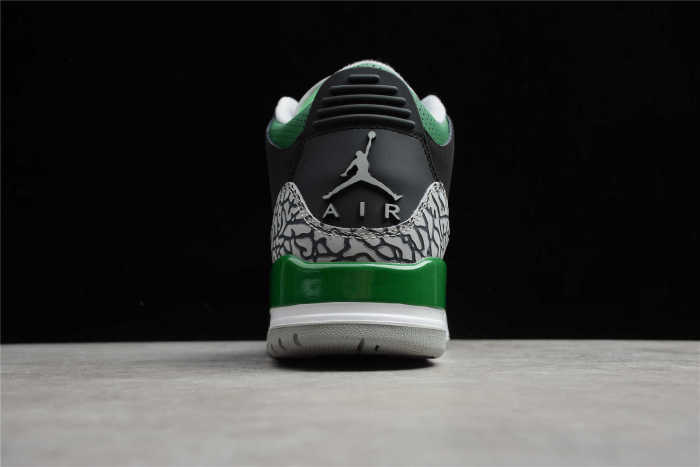Air Jordan 3 ’Pine Green’ CT8532-030