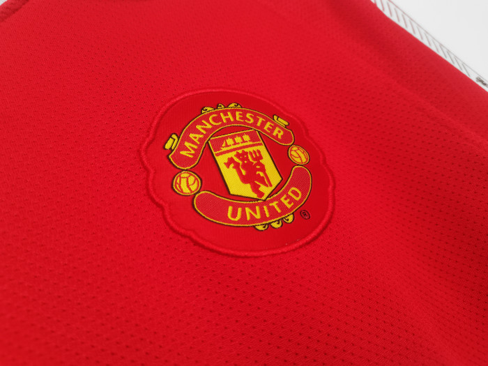 Manchester United Home Long Sleeve Retro Jersey 2010/11