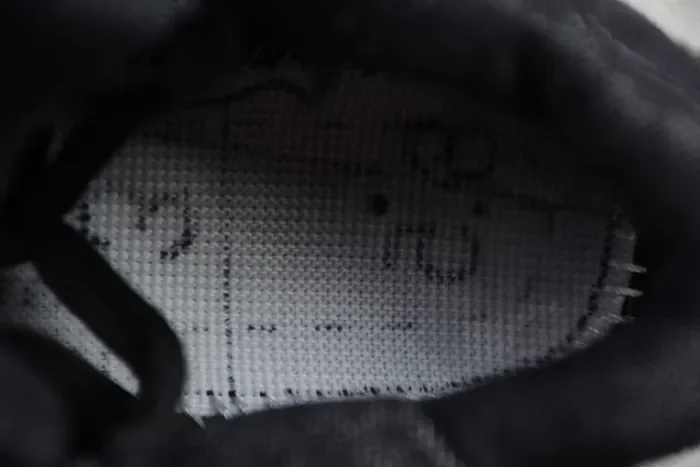 Levi's x Air Jordan 4 “Black” AO2571-001