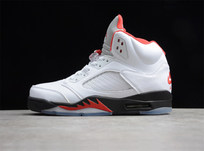 Air Jordan 5 “Fire Red” DA1911-102
