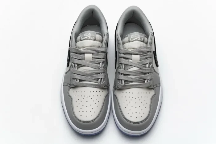 Dior x Air Jordan 1 Low 'Wolf Grey' CN8608-002