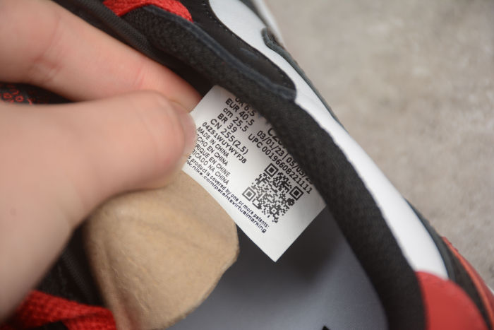 Air Jordan 1 Low OG 'Black Toe' Varsity Red CZ0790-106