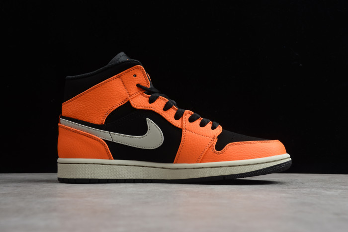 Air Jordan 1 Mid 10.5 Black Light Bone Orange Size 10.5 554724 062