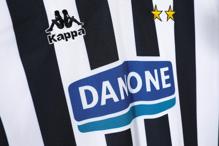 Juventus Home Retro Jersey 1994/95