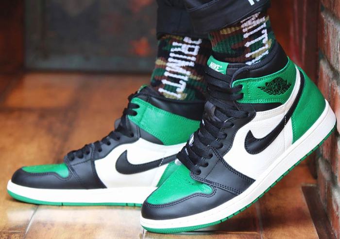Air Jordan 1 High Pine Green size 12 555088-302 OG