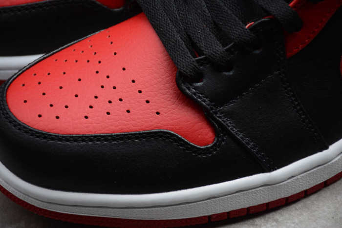 Air Jordan 1 Mid Banned Black Red White 554724-074