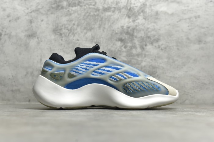 Yeezy Boost 700 V3 Arzare G54850