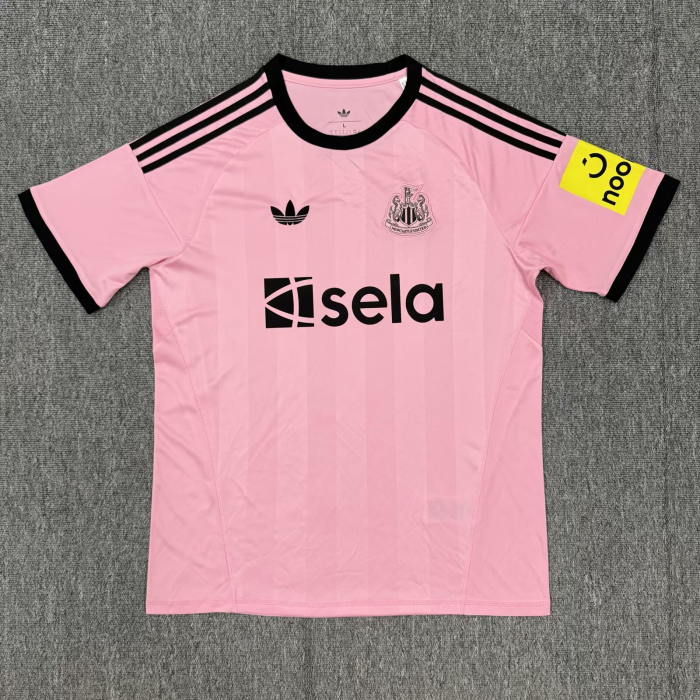 Newcastle United Goalkeeper Man Jersey 25/26