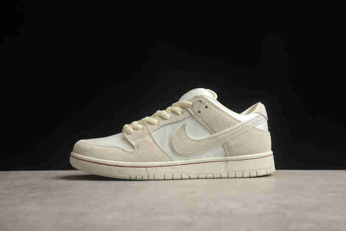 SB Dunk Low Valentine's Day Light Bone FZ5654-100