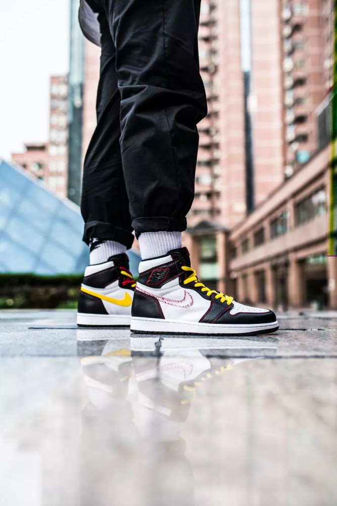 Air Jordan 1 High OG“Defiant” CD6579-071