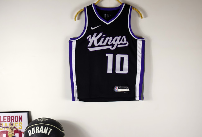 Sacramento Kings Kids Jersey Icon Edition 24/25 NO.10 DEROZAN