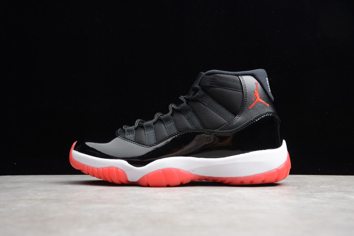 Air Jordan 11 “Space Jam”AJ11 378037-010