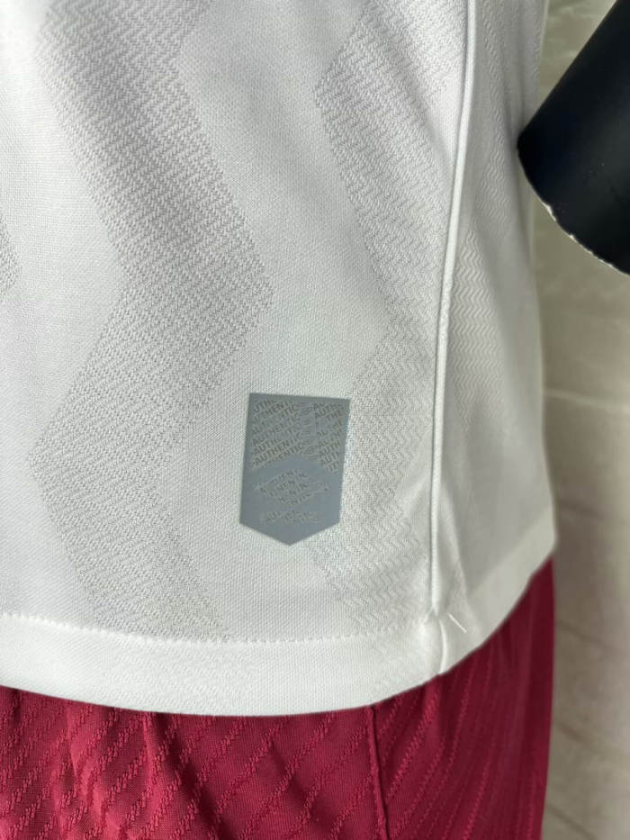 Santos Home Player Jersey 25/26