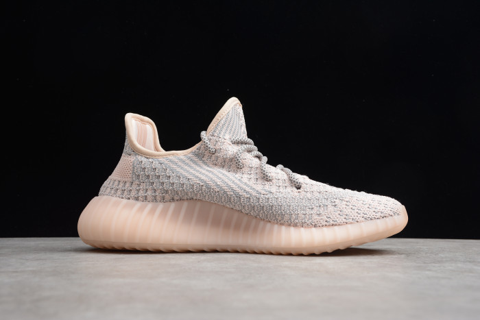 Yeezy 350 V2“Antlia ” FV5578