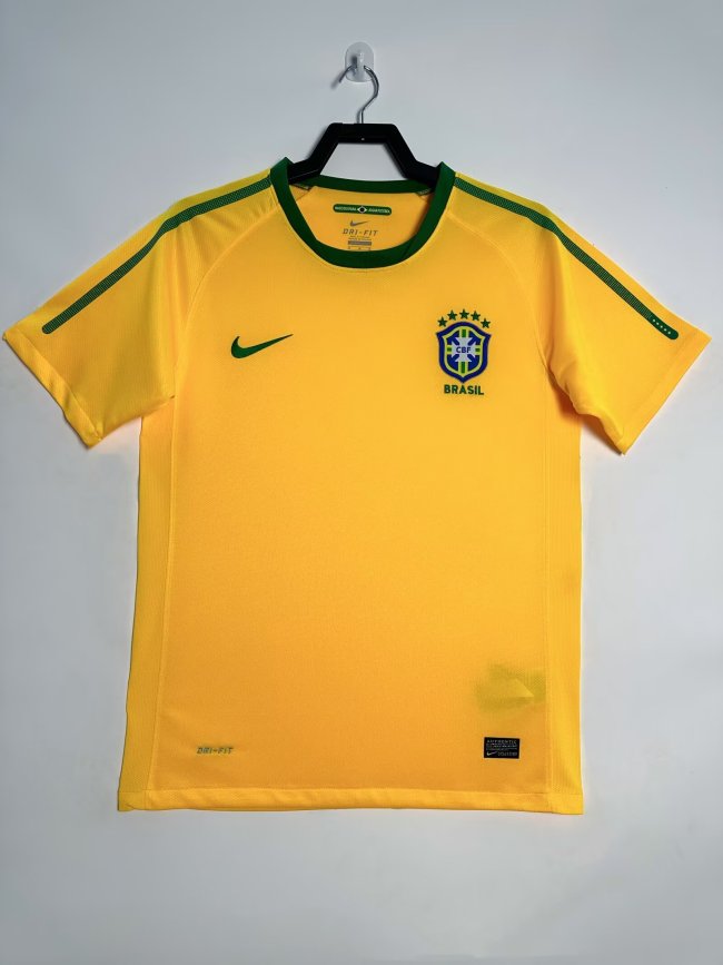 Brazil Home Retro Jersey 2010/11
