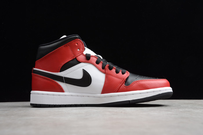 Jordan 1 Mid Chicago Black Toe 2020 (554724-069)