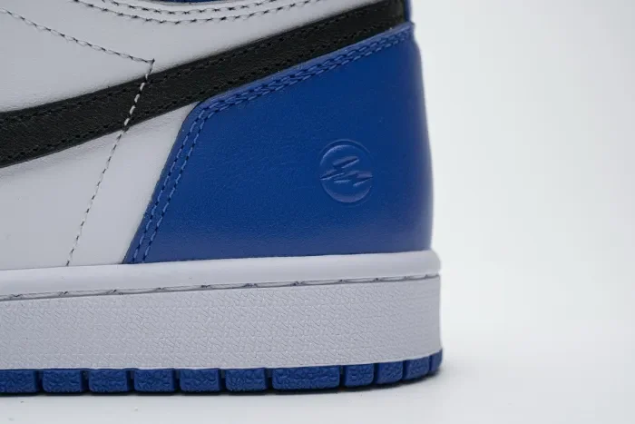 Fragment x Air Jordan 1 High OG 716371-040