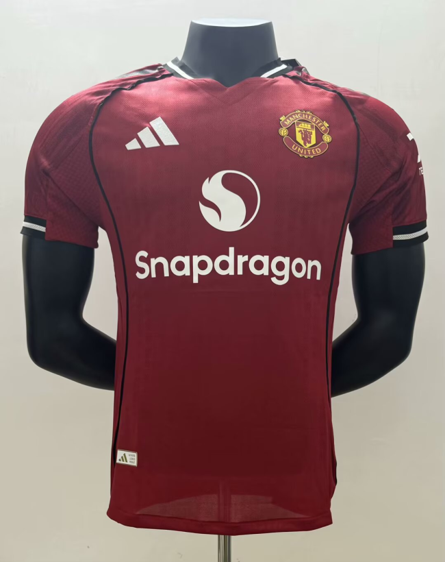 Manchester United Home Player Jersey 25/26