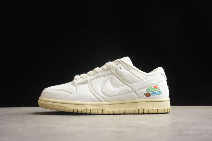 SB Dunk Low SE The Future Is Equal FD0868-133