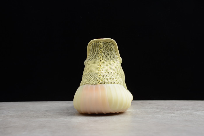 Yeezy 350 V2“Antlia ” Reflective FV3255