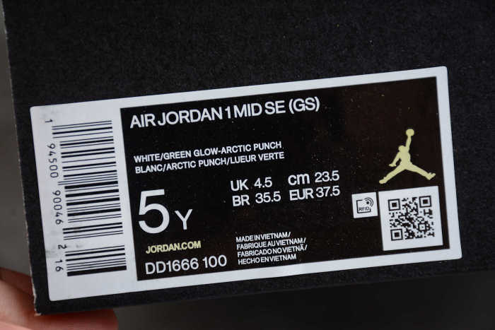 Air Jordan 1 Mid SE GS Paint Drip White Pink DD1666-100 GS