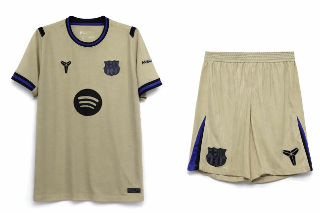 Barcelona Short Sleeve Away Adult Suit 25/26