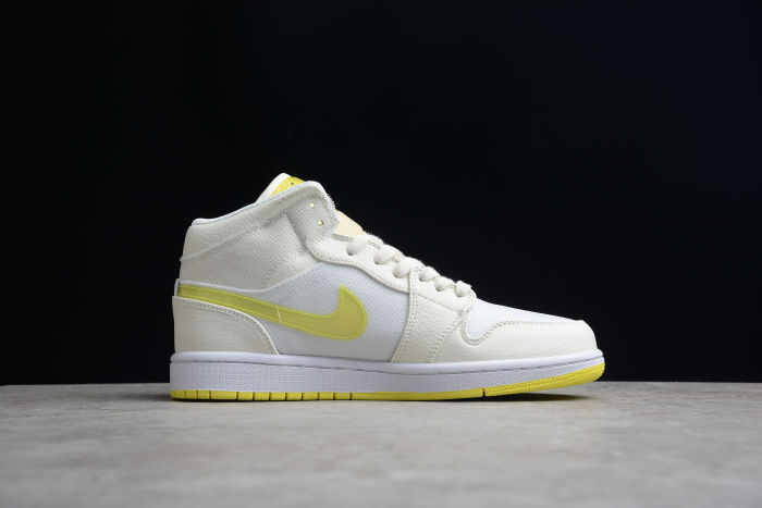 Air Jordan 1 Mid SE voltage Yellow