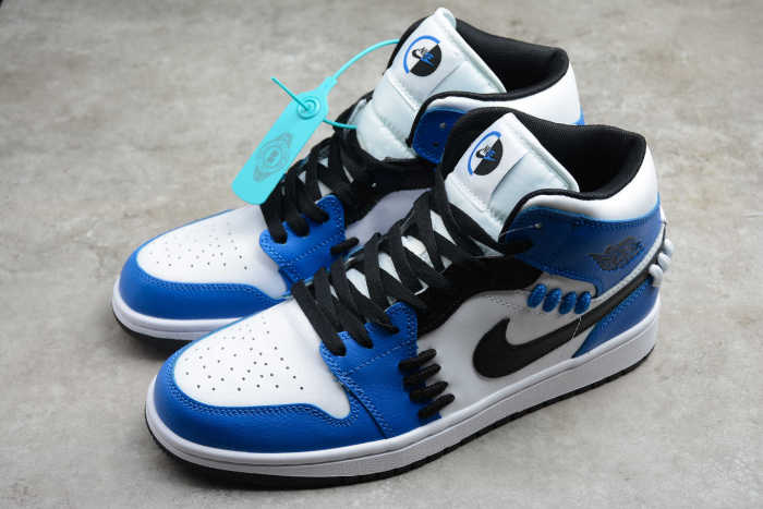 Air Jordan 1 Mid Sisterhood “Game Royal” CV0152- 401