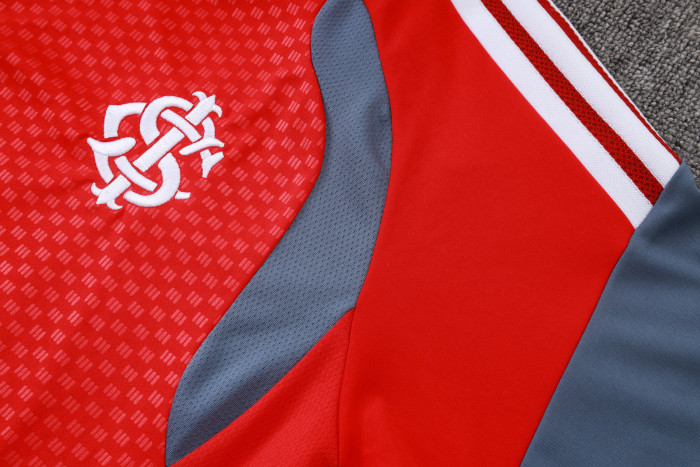 Internacional Training Short sleeve Suit 26/27