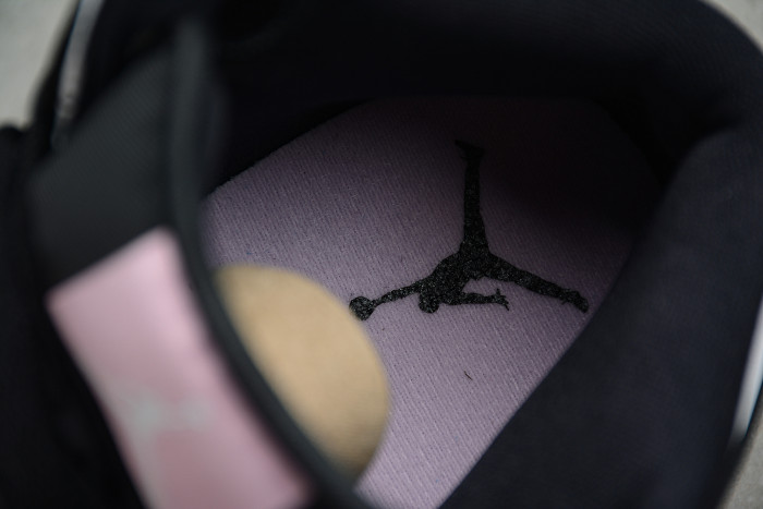 Air Jordan 1 Mid GS White Arctic Pink 555112-103