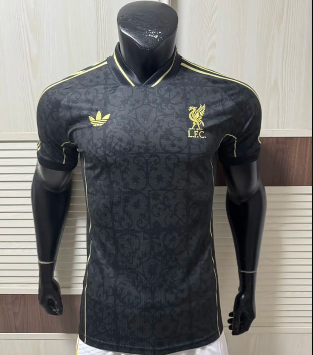 Liverpool Lifestyle Retro Player Jersey 25/26