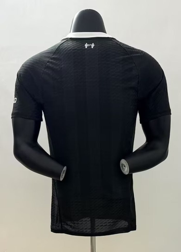 Liverpool Goalkeeper Player Version Jersey 25/26
