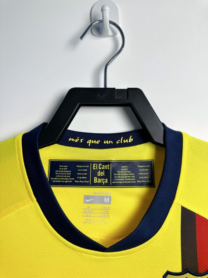 Barcelona Away Long Sleeve Retro Jersey 2008/09