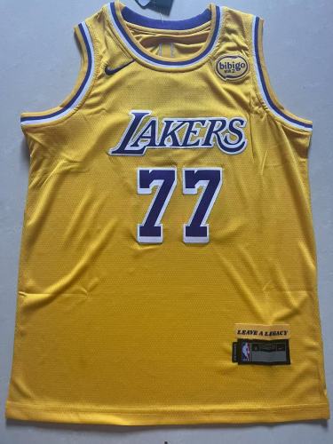 Los Angeles Lakers Kids Jersey Yellow lcon No.77 Dončić