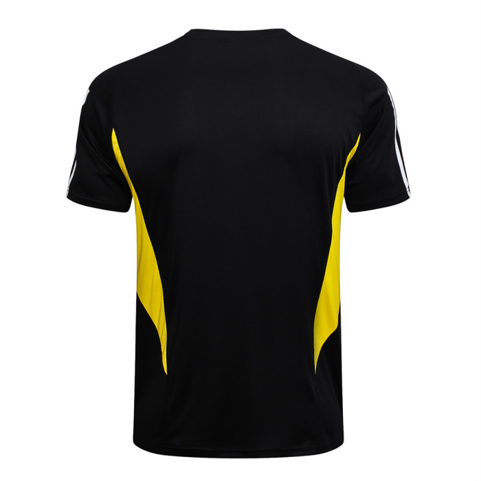 Juventus Training Jersey 23/24