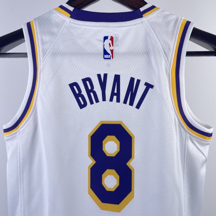 Los Angeles Lakers Kids Jersey White Icon Edition 22/23 NO.8 BRYANT