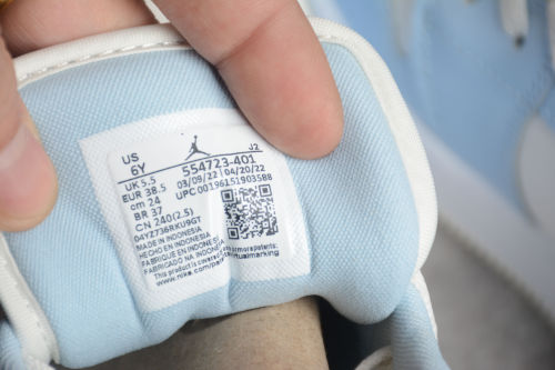 Air Jordan 1 Low Ice Blue Sail White GS 554723-401
