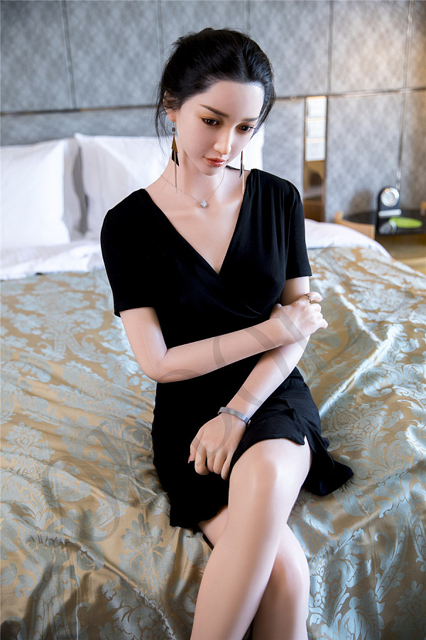 XYcolo Doll 163cm C-cup 依楠（Yinan） フルシリコン製ラブドール