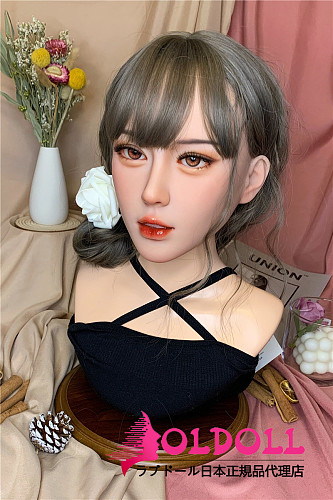 Real girl ヘッド単体 R4ヘッド ヘッドのみ TPE製 掲載画像職人メイク M16ボルト採用(ボディと台座など含めません)