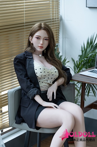 Real girl 168cm Eカップ DS17ヘッド OL風 宣伝画像TPEボディ+シリコンヘッド ボディ素材TPE/シリコン選択可能 【C工場】等身大リアルラブドール