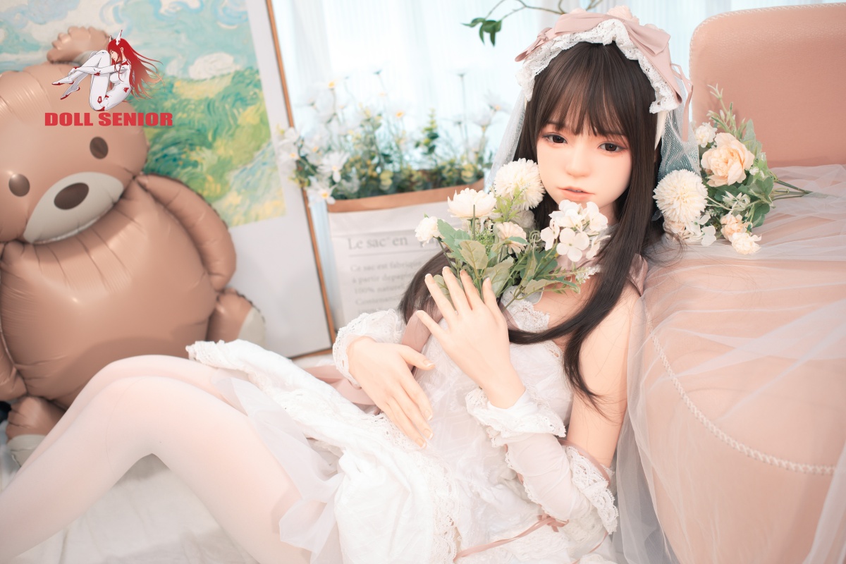 大人の魅力あふれるリアルドール