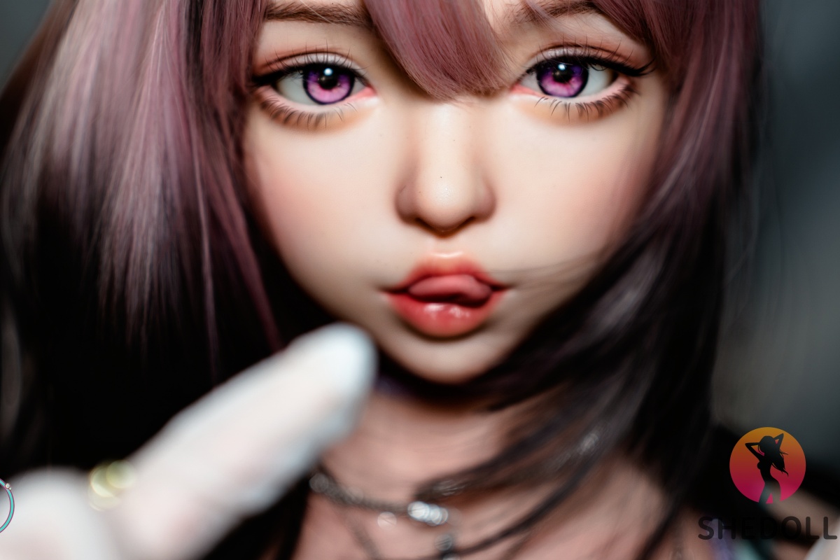 等身大セクシーフィギュア
