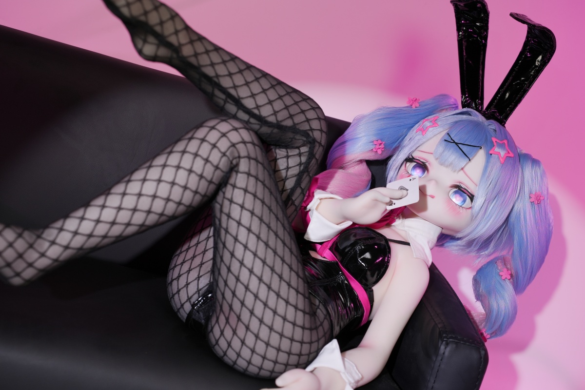 網タイツ付きバニードール