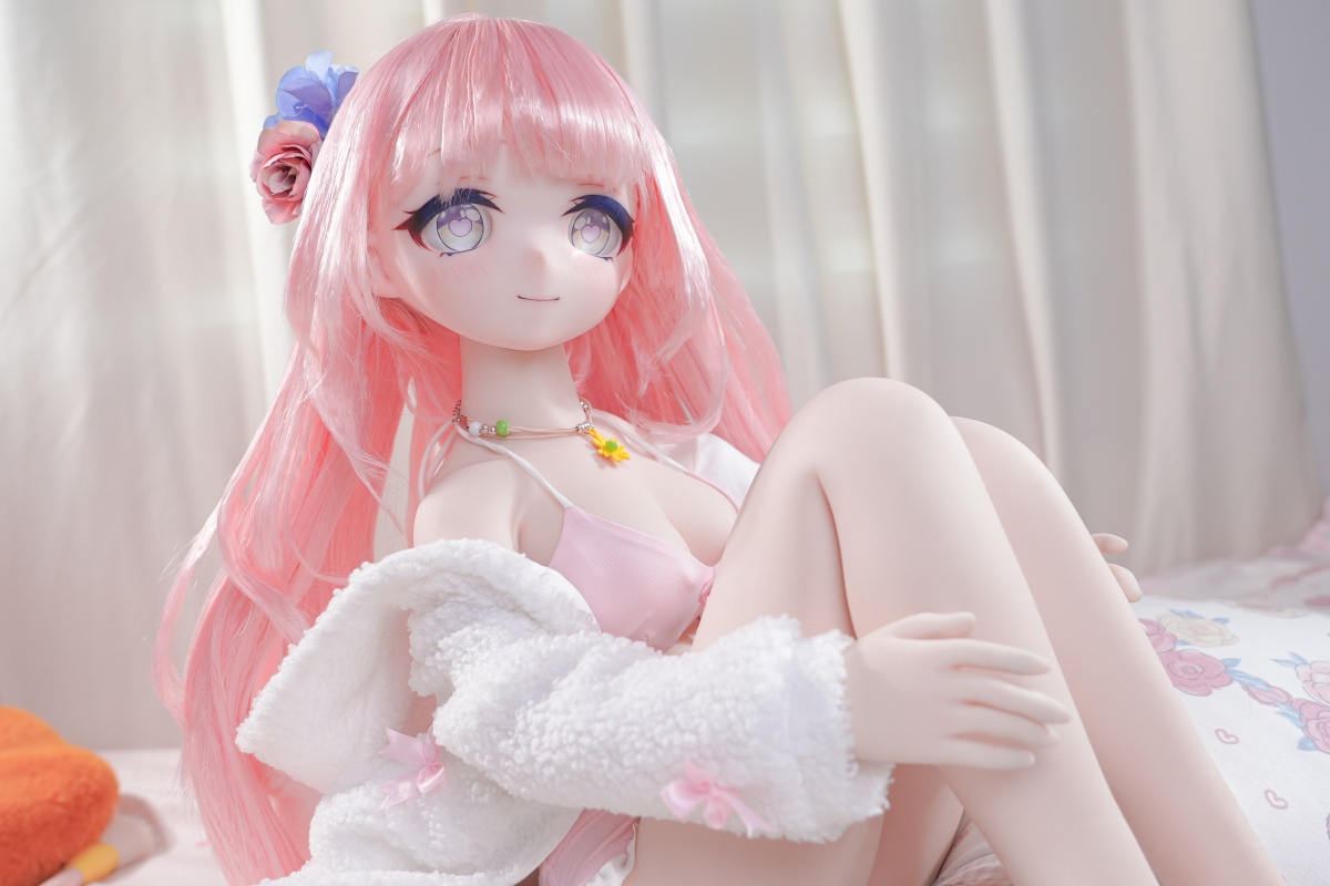 アニメ風フィギュアドール