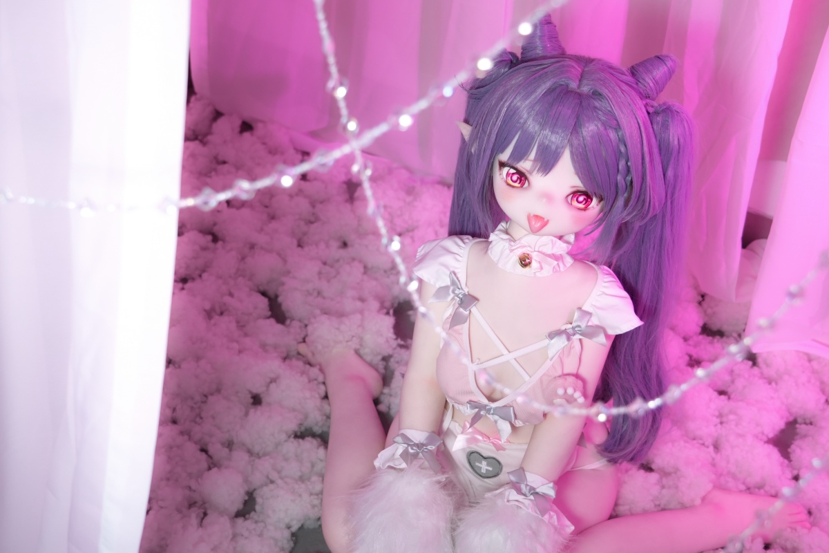 コスプレ精霊ドール