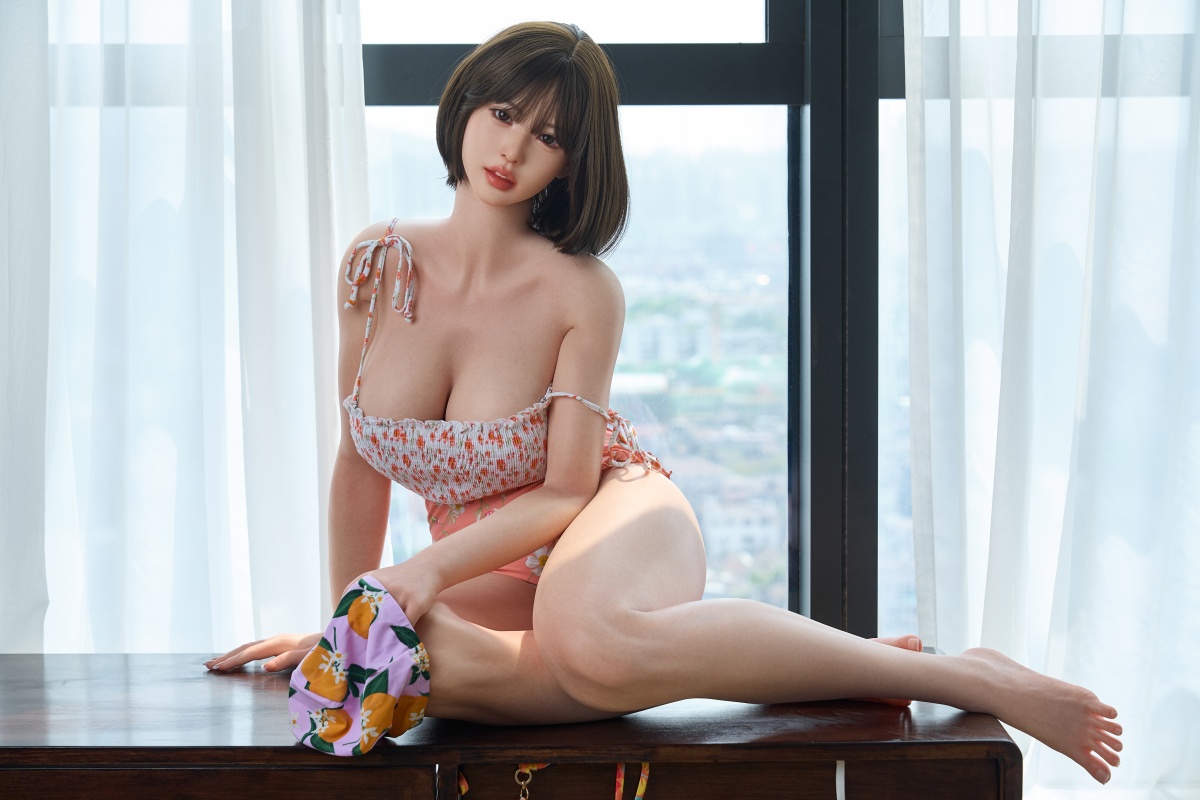 恋人型ダッチワイフ