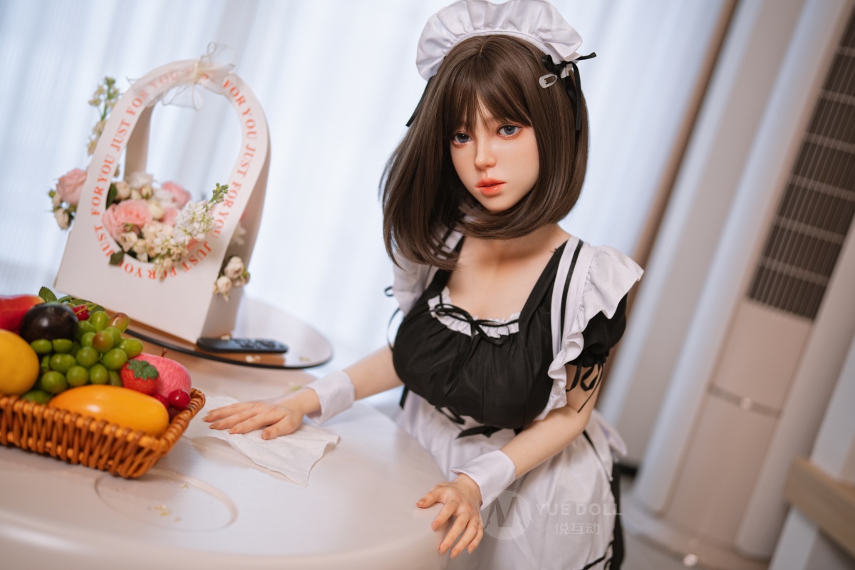 140cmメイドコスチュームラブドール