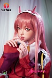 ピンク髪コスプレ人形